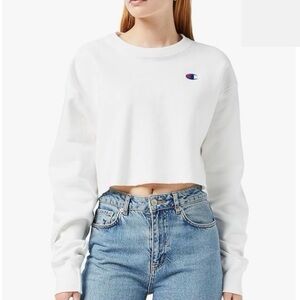 Champion oversized Crop Crewneck, classic logo design size XL